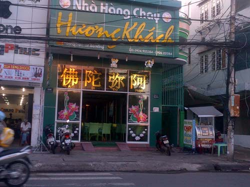 Nhà hàng chay Hương Khách