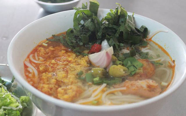 bún riêu được sao Michelin